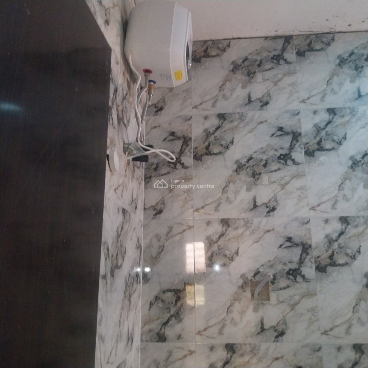 Lovely 4 Bedrooms Duplex, Magodo Phase 1, Magodo, Lagos, Detached Duplex for Rent