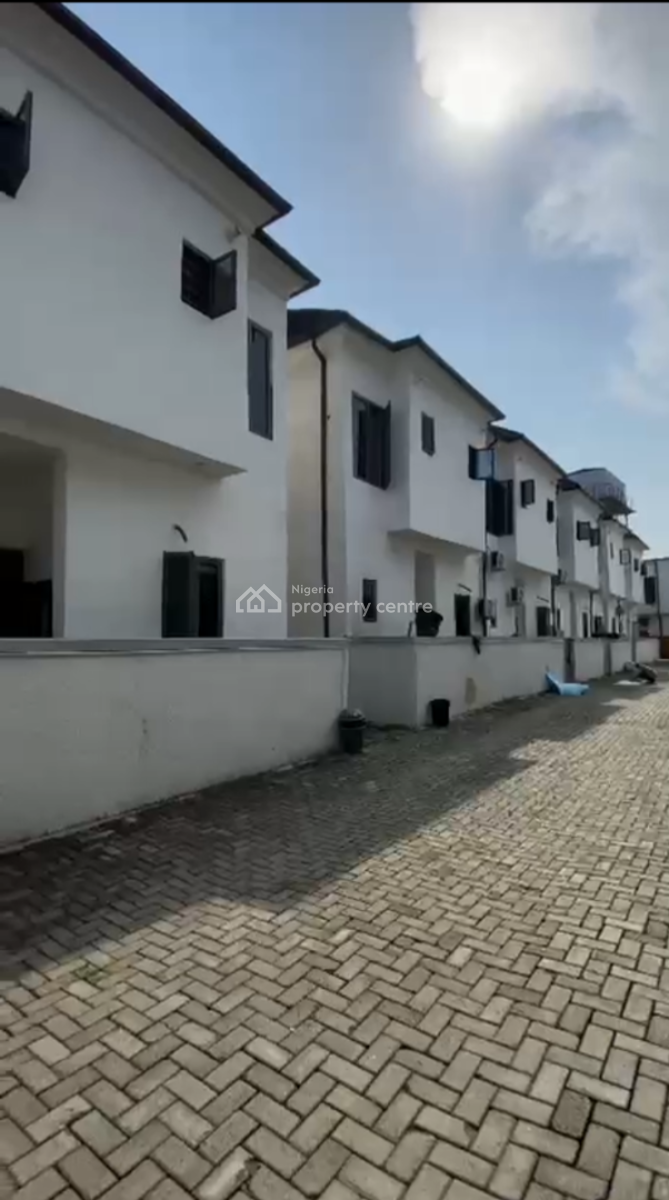 a Luxurious 4 Bedroom Duplex, Ikota, Lekki, Lagos, Terraced Duplex for Sale