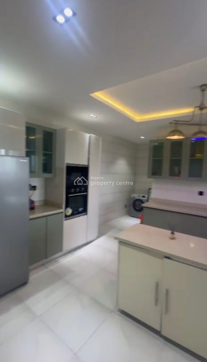 Fully Serviced & Furnished 4 Bedroom Maisonette with a Room Bq, Lekki Phase 1, Lekki, Lagos, Flat / Apartment for Rent