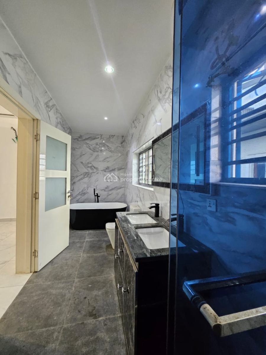 Luxury 5-bedroom Fully Detached House + Bq, Lekki Phase 1, Lekki, Lagos, Detached Duplex for Rent