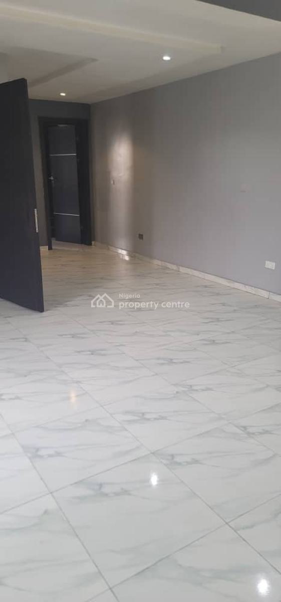 Serviced 2 Bedrooms Flat, Ologolo, Lekki, Lagos, Flat / Apartment for Rent