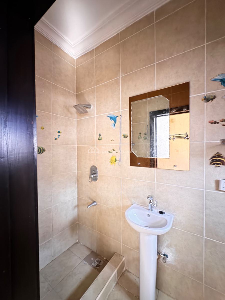 Nice 4 Bedroom Bungalow Semi Detached with Pool Gym Football Pitch, Lekki, Lagos, Semi-detached Bungalow for Rent