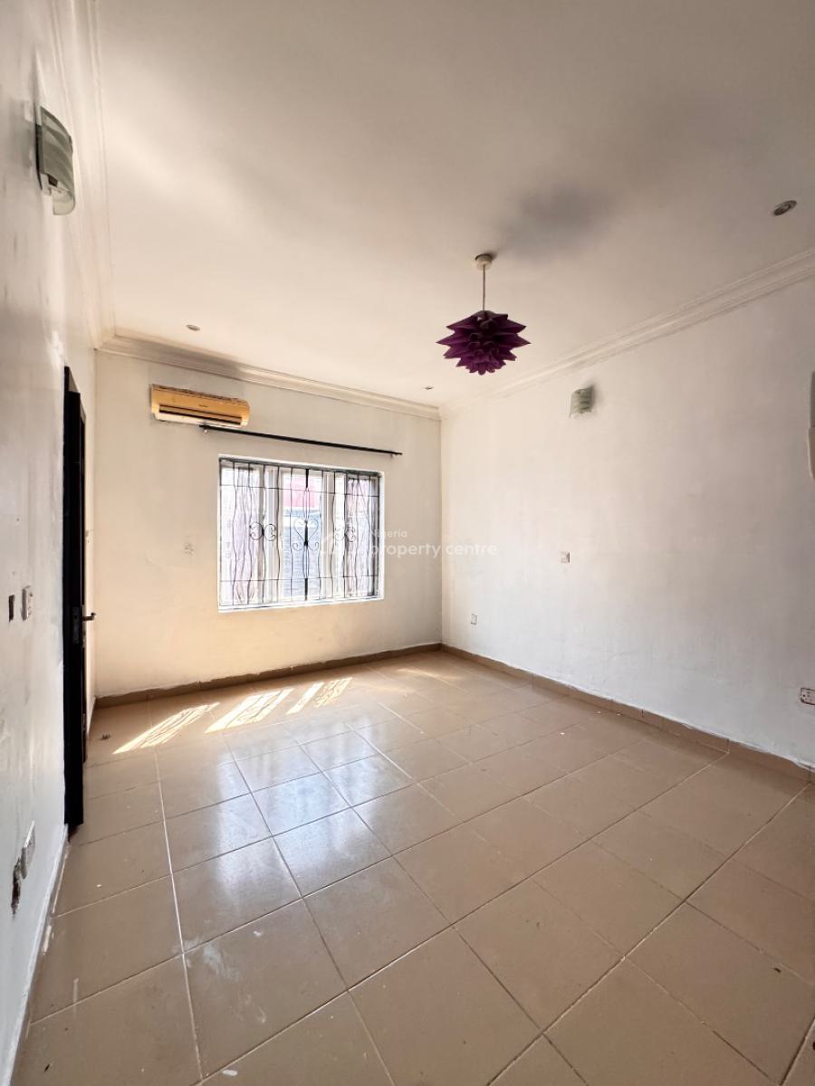 Nice 4 Bedroom Bungalow Semi Detached with Pool Gym Football Pitch, Lekki, Lagos, Semi-detached Bungalow for Rent