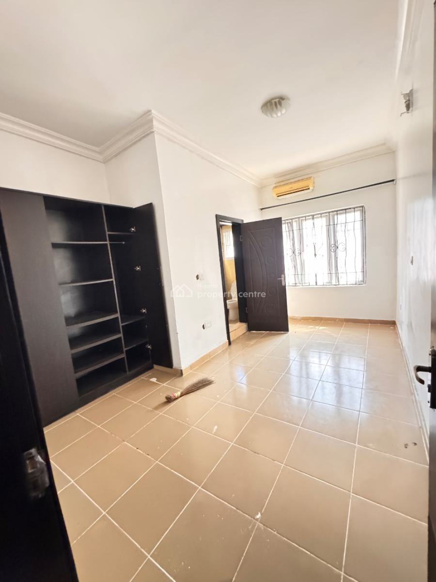 Nice 4 Bedroom Bungalow Semi Detached with Pool Gym Football Pitch, Lekki, Lagos, Semi-detached Bungalow for Rent