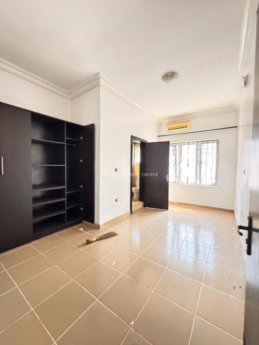 Nice 4 Bedroom Bungalow Semi Detached with Pool Gym Football Pitch, Lekki, Lagos, Semi-detached Bungalow for Rent