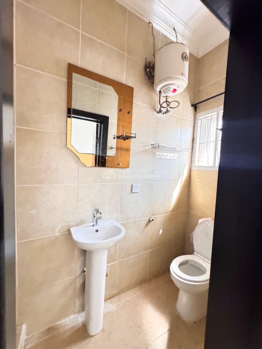 Nice 4 Bedroom Bungalow Semi Detached with Pool Gym Football Pitch, Lekki, Lagos, Semi-detached Bungalow for Rent