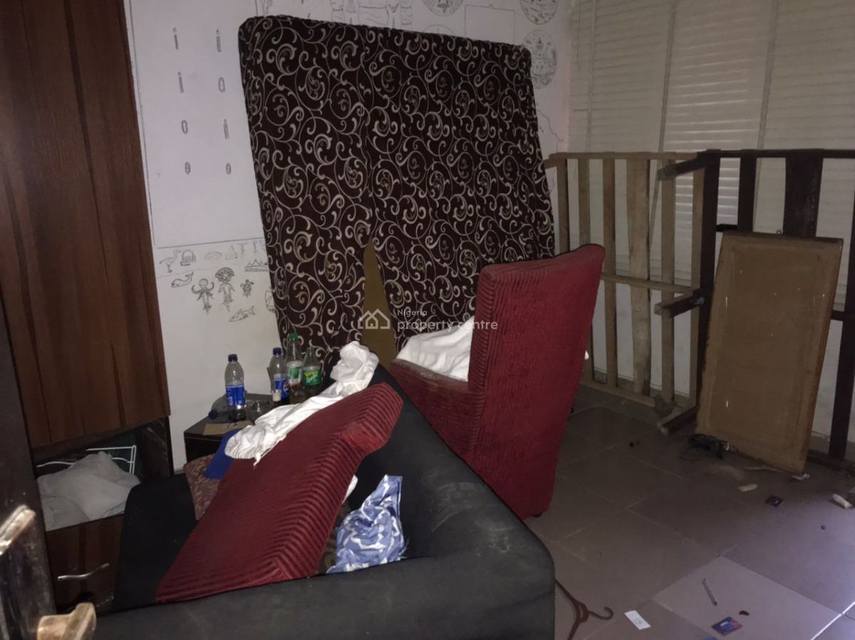 Nice and Spacious Roomself Contained with Fitted Kitchen Upstairs, Abule Oja, Yaba, Lagos, Self Contain (single Rooms) for Rent