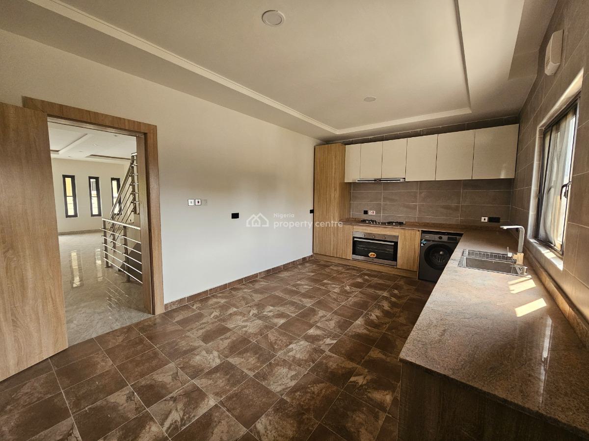 Luxury 4 Bedroom Fully Serviced Terrace Duplex with Pool&gym, Off Thompson Avenue, Old Ikoyi, Ikoyi, Lagos, Terraced Duplex for Sale