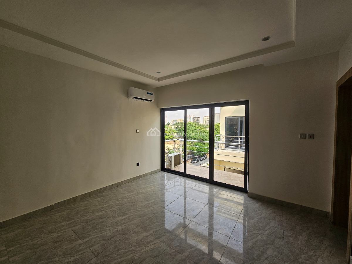 Luxury 4 Bedroom Fully Serviced Terrace Duplex with Pool&gym, Off Thompson Avenue, Old Ikoyi, Ikoyi, Lagos, Terraced Duplex for Sale