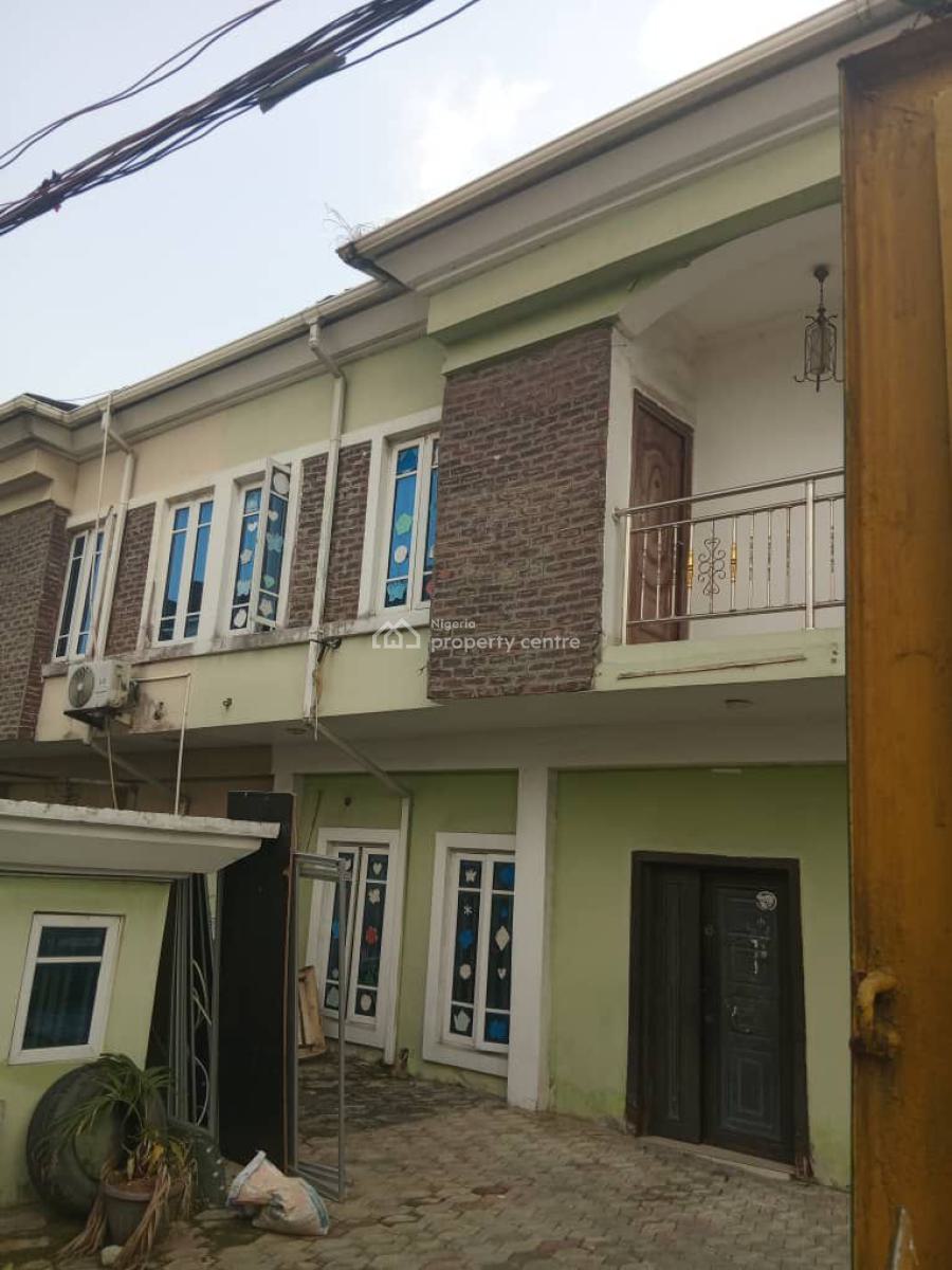 Master Bedroom Available Upstairs, Royal View  Estate Opposite Mega Chicken, Lekki Expressway, Lekki, Lagos, Mini Flat (room and Parlour) for Rent