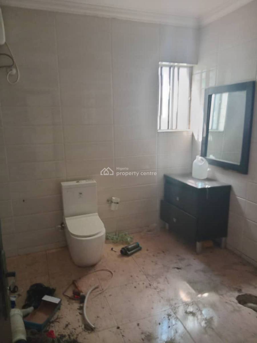 Master Bedroom Available Upstairs, Royal View  Estate Opposite Mega Chicken, Lekki Expressway, Lekki, Lagos, Mini Flat (room and Parlour) for Rent