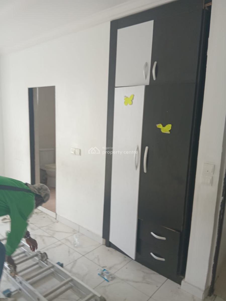 Sheard Apartment Upstairs at Royal View Estate, Royal Plane Estate Opposite Mega Chicken, Lekki Expressway, Lekki, Lagos, Flat / Apartment for Rent
