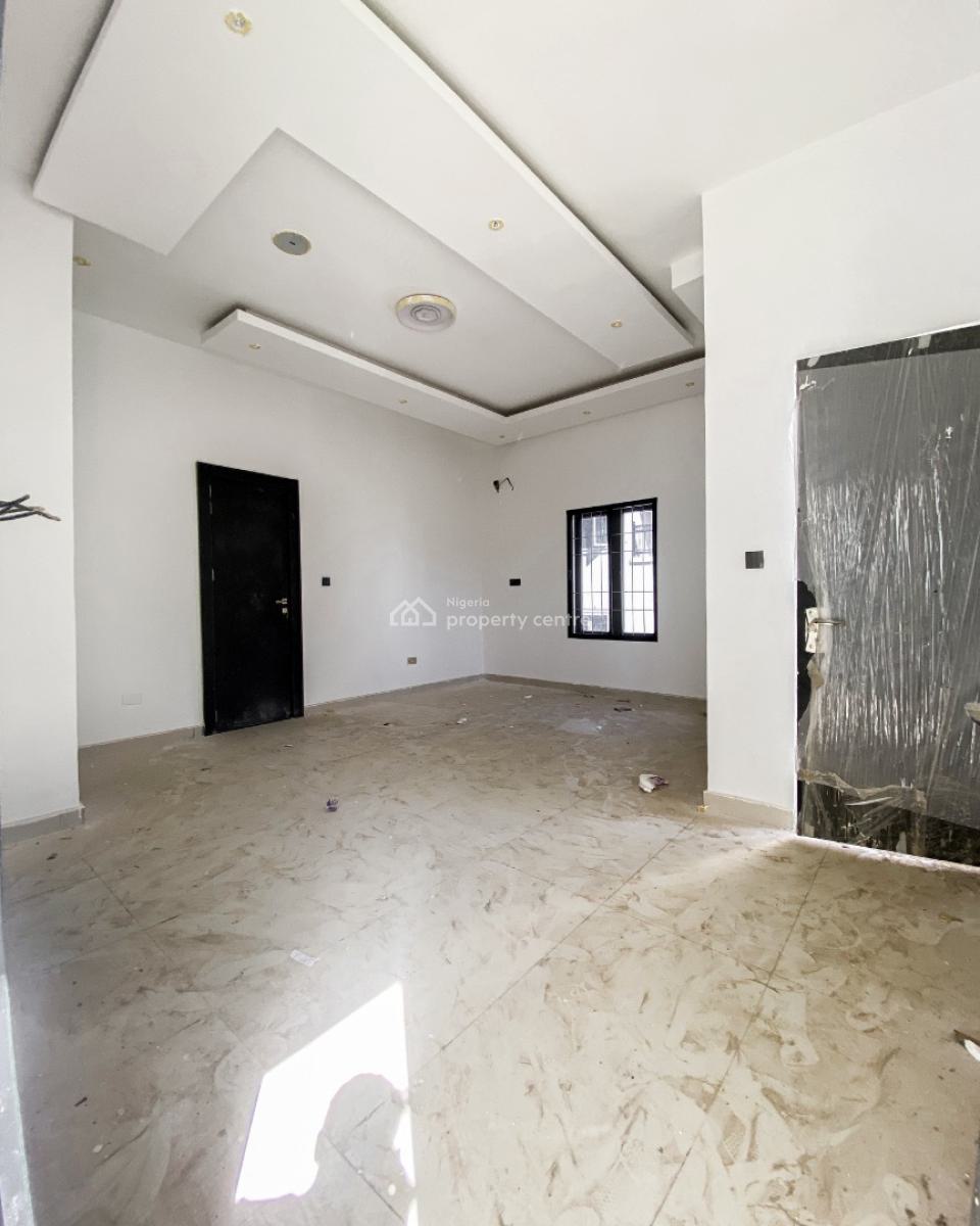 Luxury 6- Bedroom Semi-detached Duplex with Bq, Guzape District, Abuja, Semi-detached Duplex for Sale