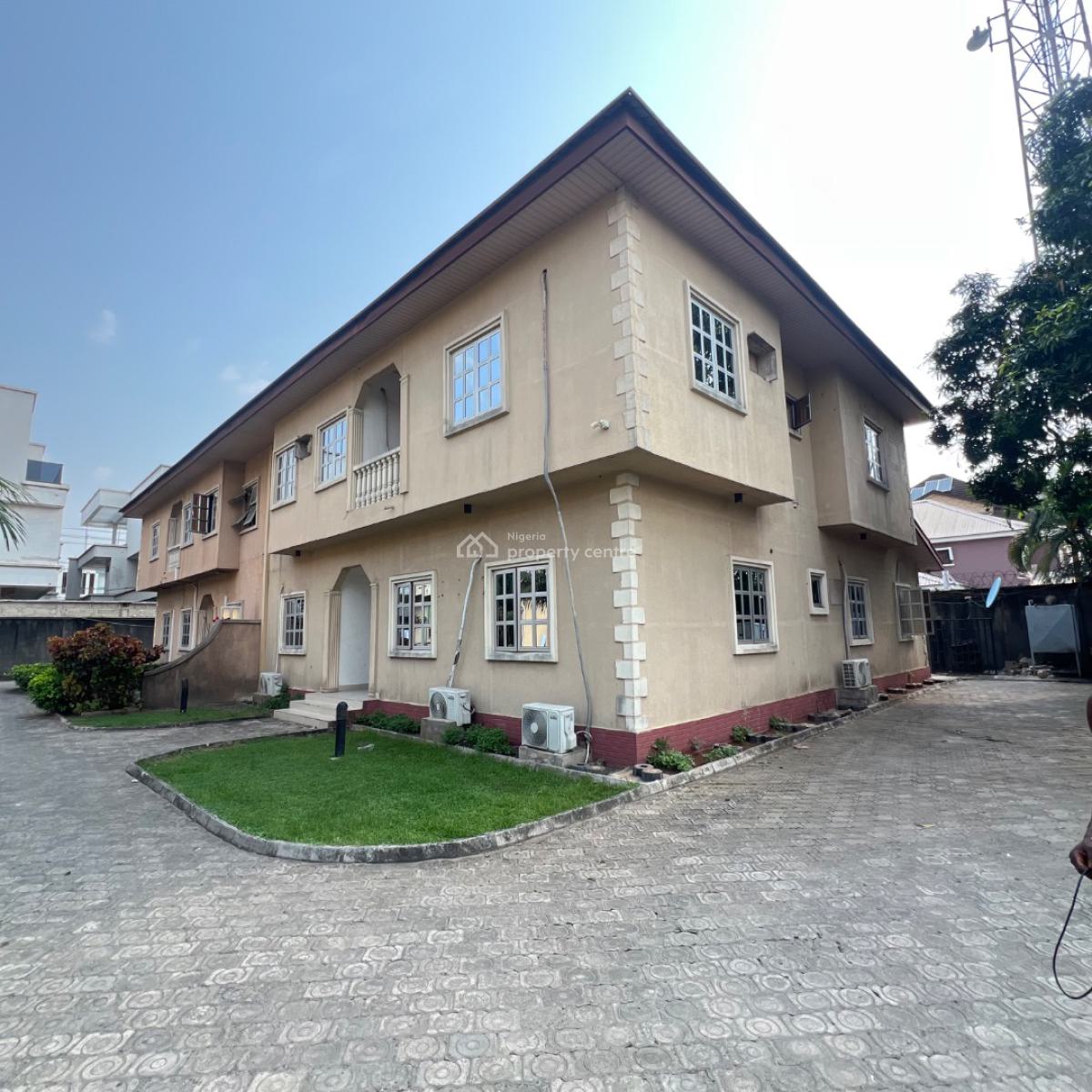5 Bedroom Semi Detached Duplex + Bq, Lekki Phase 1, Lekki, Lagos, Semi-detached Duplex for Rent