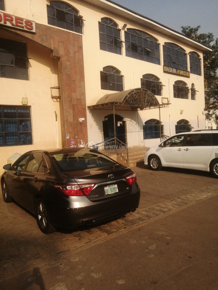 a Very Neat and Spacious Bedroom Block of Flat, By Old Federal Secretariat, Garki, Abuja, House for Rent
