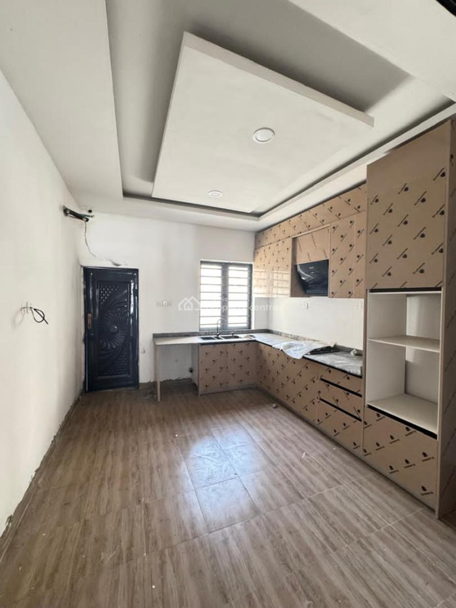 Taste of Freshness in a 4 Bedroom Terraced Duplex, Orchid Road, Lekki, Lagos, Terraced Duplex for Sale