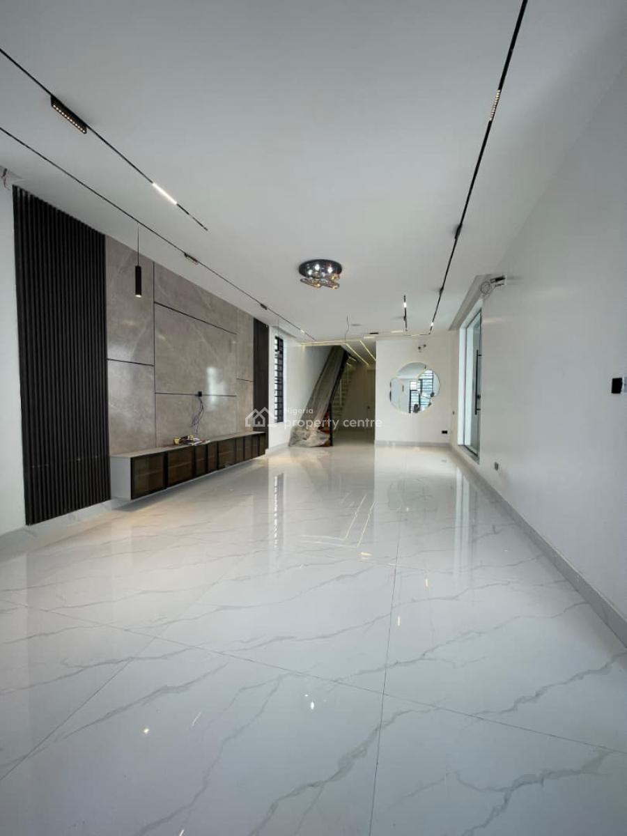 Spacious 5 Bedrooms Fully Detached Duplex with Rooftop, Cinema, Swimming Pool, Lekki Phase 1, Lekki, Lagos, Detached Duplex for Sale