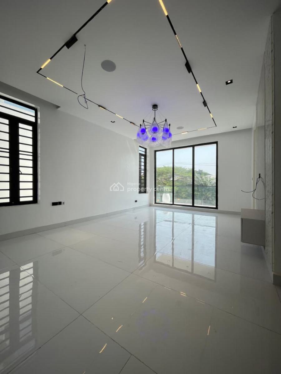 Spacious 5 Bedrooms Fully Detached Duplex with Rooftop, Cinema, Swimming Pool, Lekki Phase 1, Lekki, Lagos, Detached Duplex for Sale