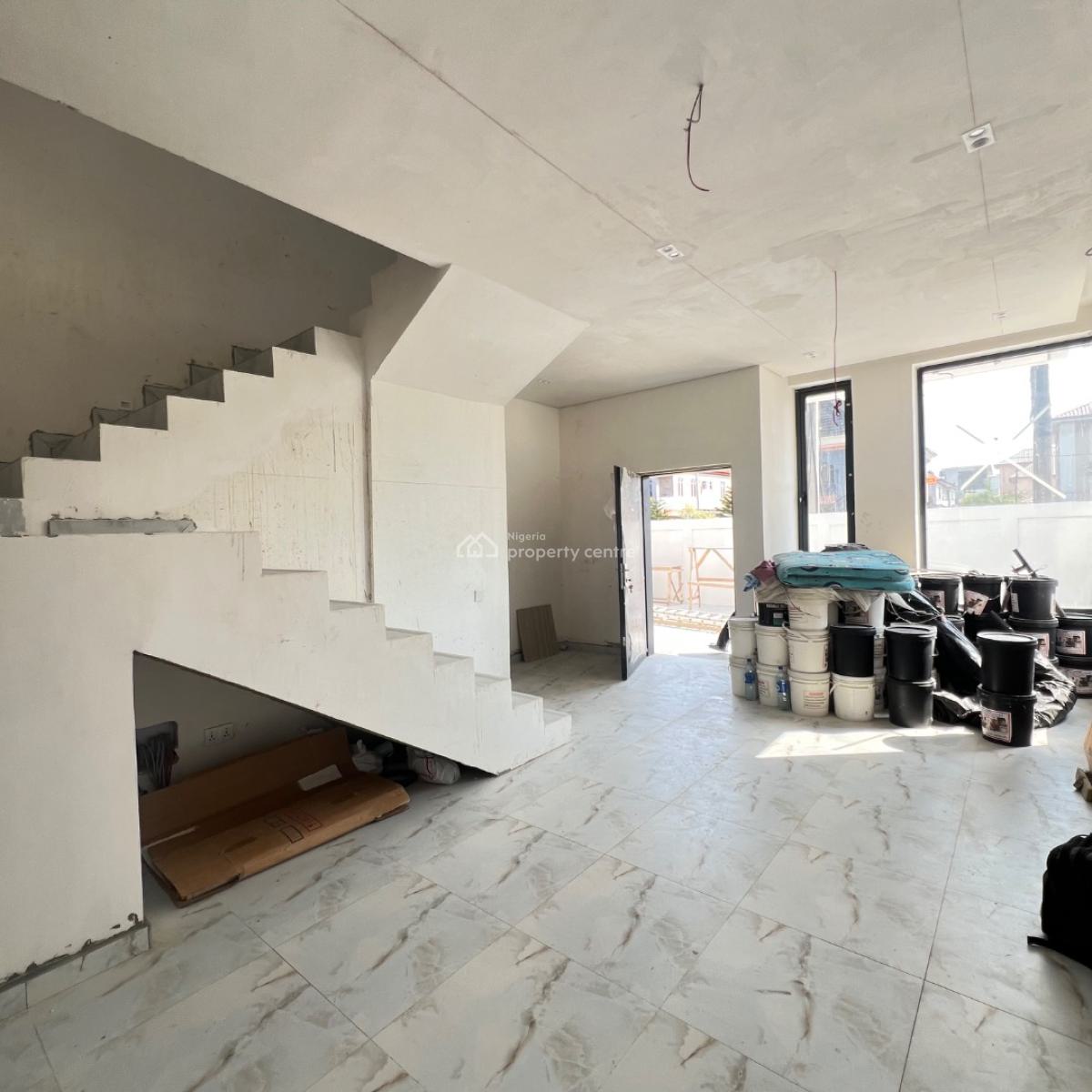 4 Bedrooms & Bq, Lekki Phase 1, Lekki, Lagos, Semi-detached Duplex for Sale