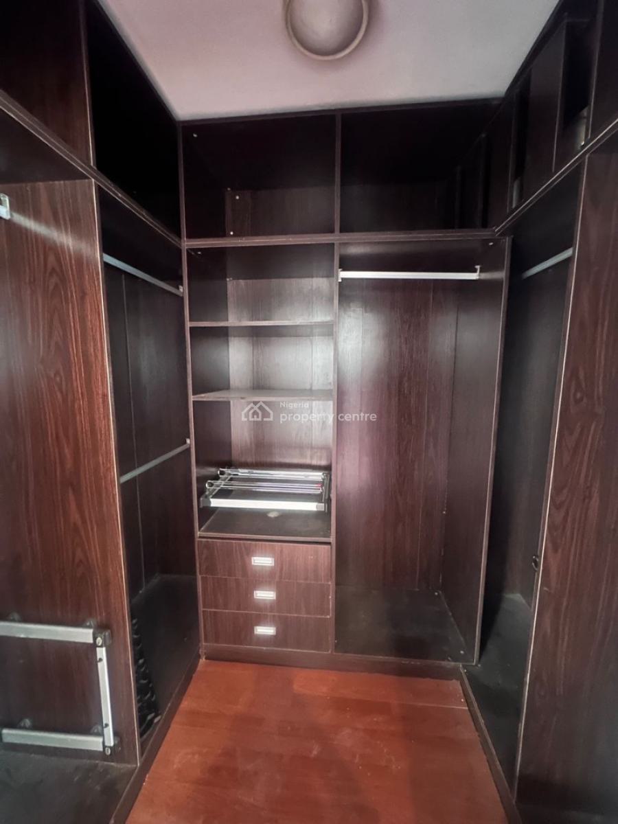 Spacious 2 Bedroom Penthouse, Lekki Phase 1, Lekki, Lagos, House for Rent