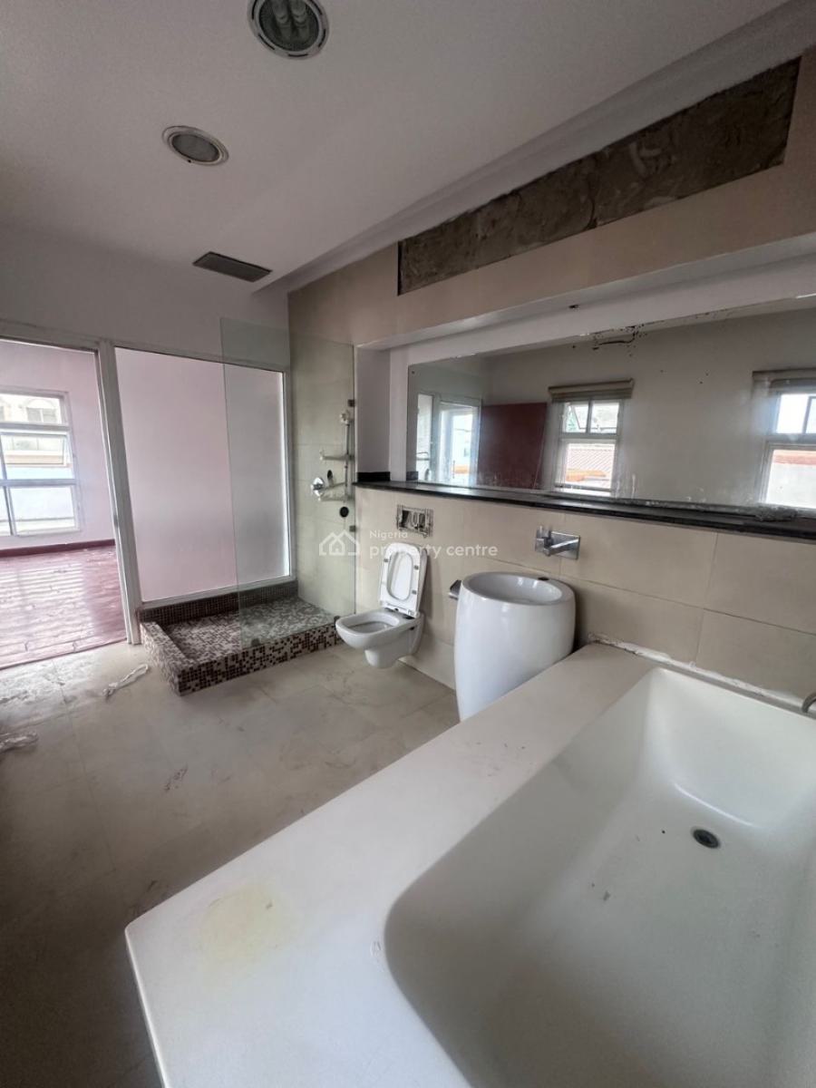 Spacious 2 Bedroom Penthouse, Lekki Phase 1, Lekki, Lagos, House for Rent