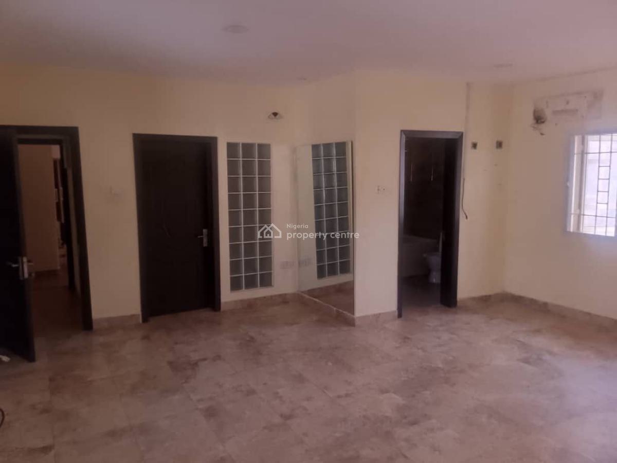Spacious 2 Bedroom Penthouse, Lekki Phase 1, Lekki, Lagos, House for Rent
