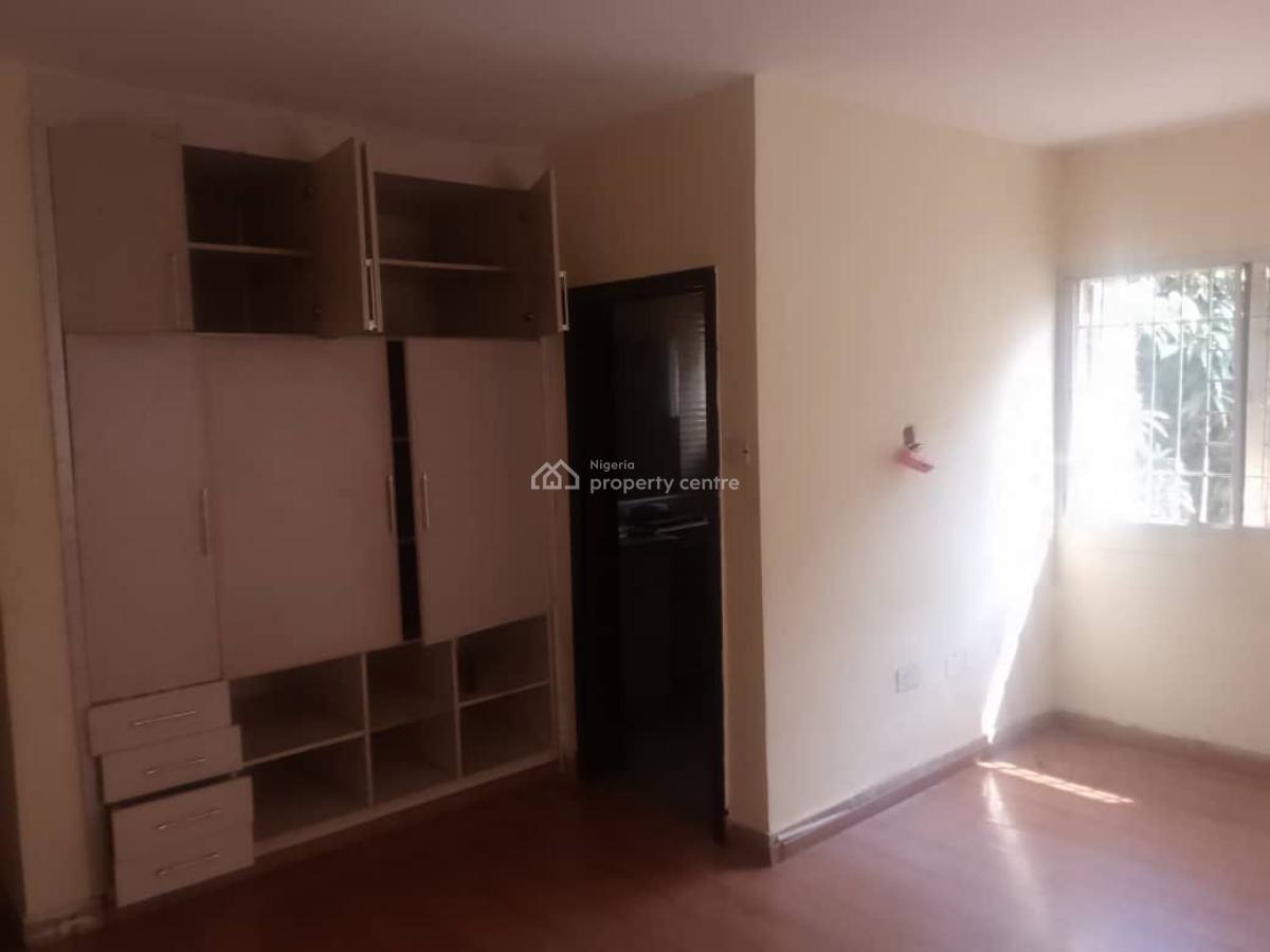 Spacious 2 Bedroom Penthouse, Lekki Phase 1, Lekki, Lagos, House for Rent