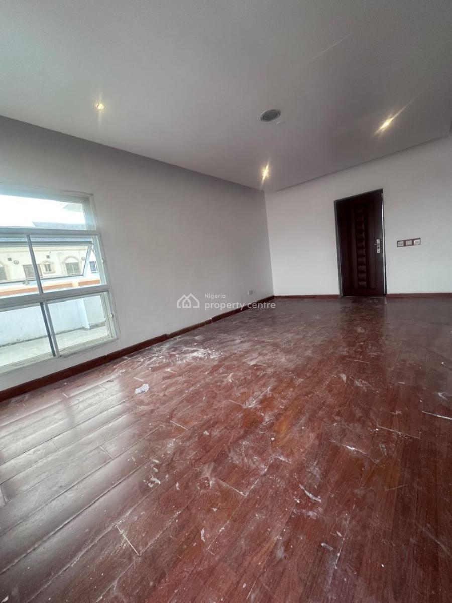 Spacious 2 Bedroom Penthouse, Lekki Phase 1, Lekki, Lagos, House for Rent
