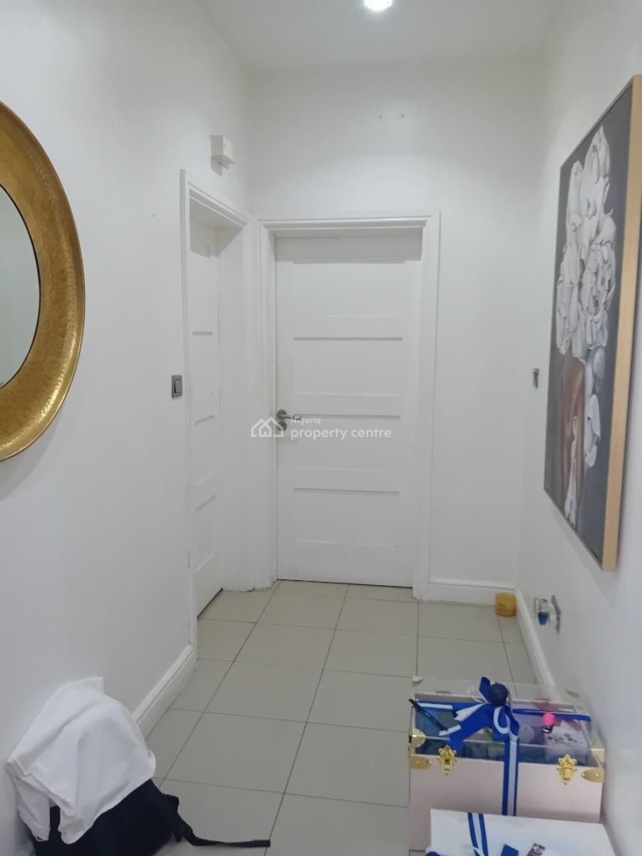 3 Bedroom Office Space, Itumo Ogbonna Street, Lekki Phase 1, Lekki, Lagos, Office Space for Rent