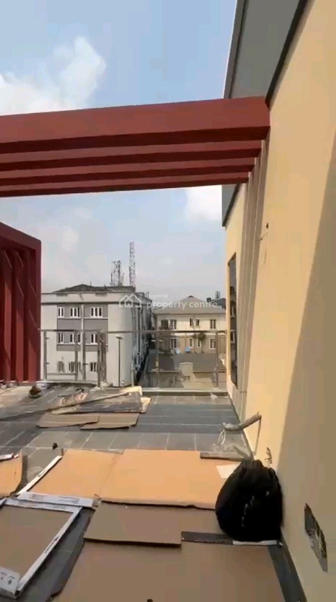 Newly Built and Standard 2 Bedroom Pent House, Akoka, Yaba, Lagos, Flat / Apartment for Sale