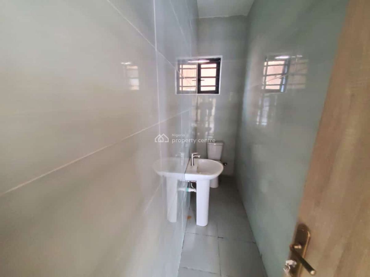 Nice and Spacious Serviced 2 Bedroom Apartment Ground Floor, Ilasan, Lekki, Lagos, Flat / Apartment for Rent