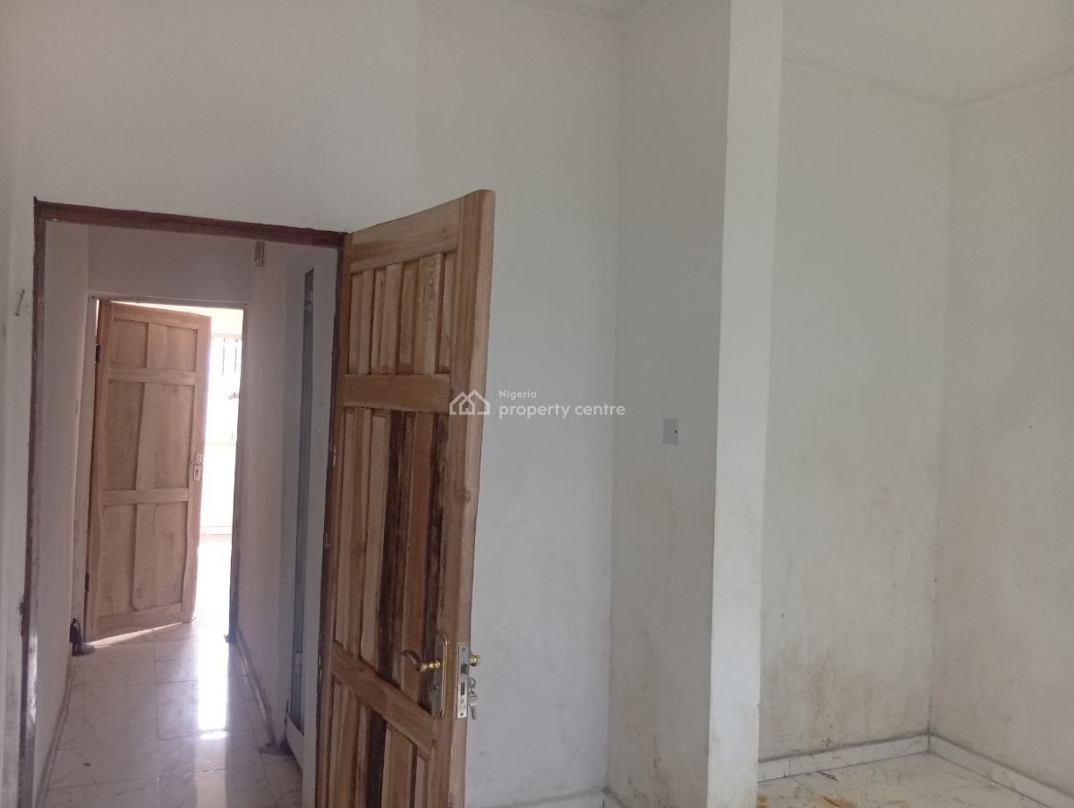 Clean Mini Flat, Off Shapatii Road, Imalete Alafia, Ibeju Lekki, Lagos, Mini Flat (room and Parlour) for Rent