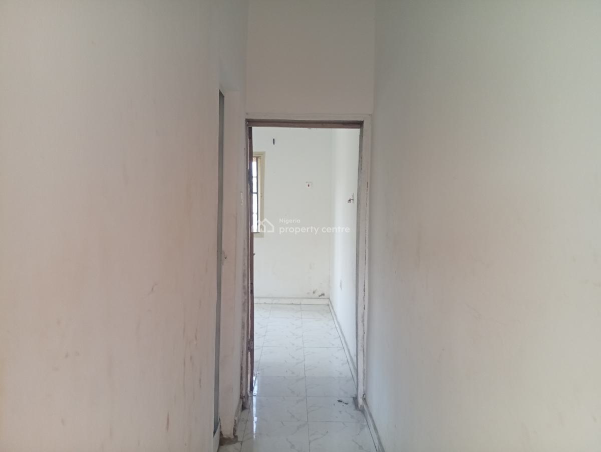 Clean Mini Flat, Off Shapatii Road, Imalete Alafia, Ibeju Lekki, Lagos, Mini Flat (room and Parlour) for Rent