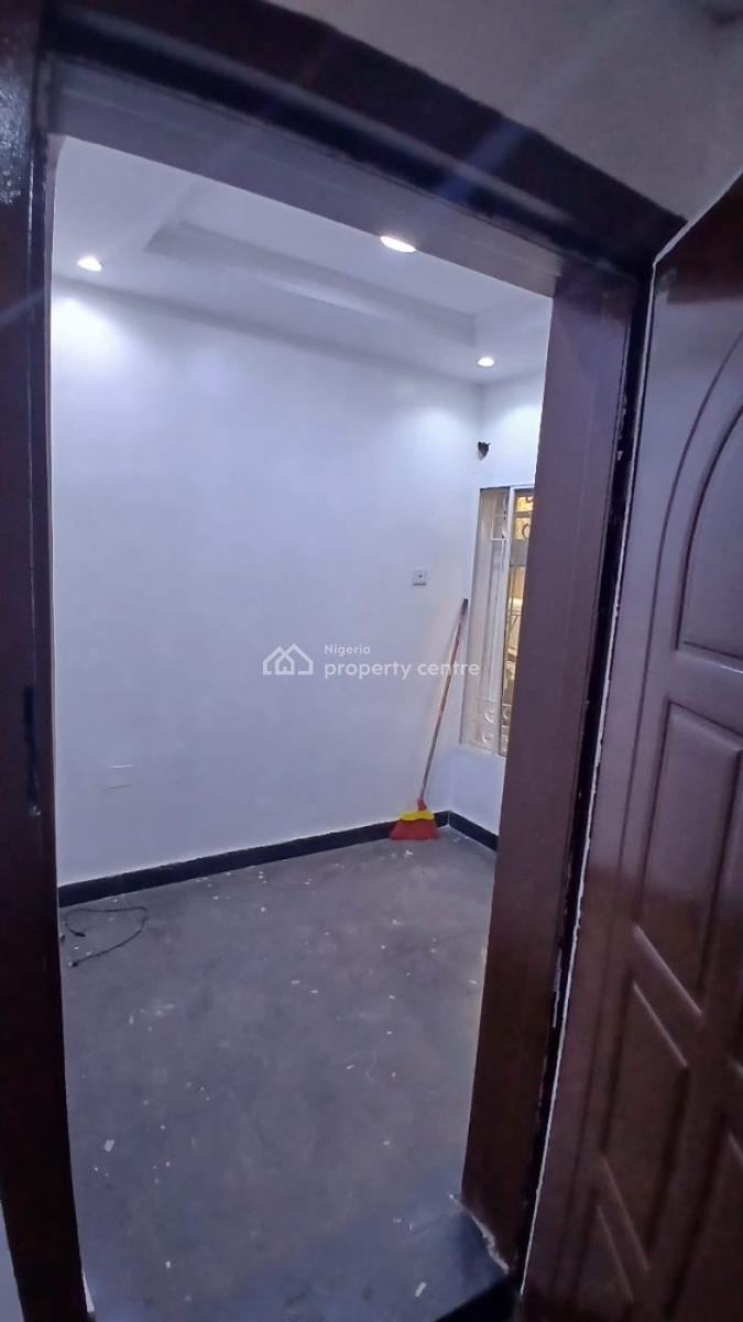 Luxury 4 Bedroom Semi Detached House, Lekki Phase 1, Lekki, Lagos, Semi-detached Duplex for Rent