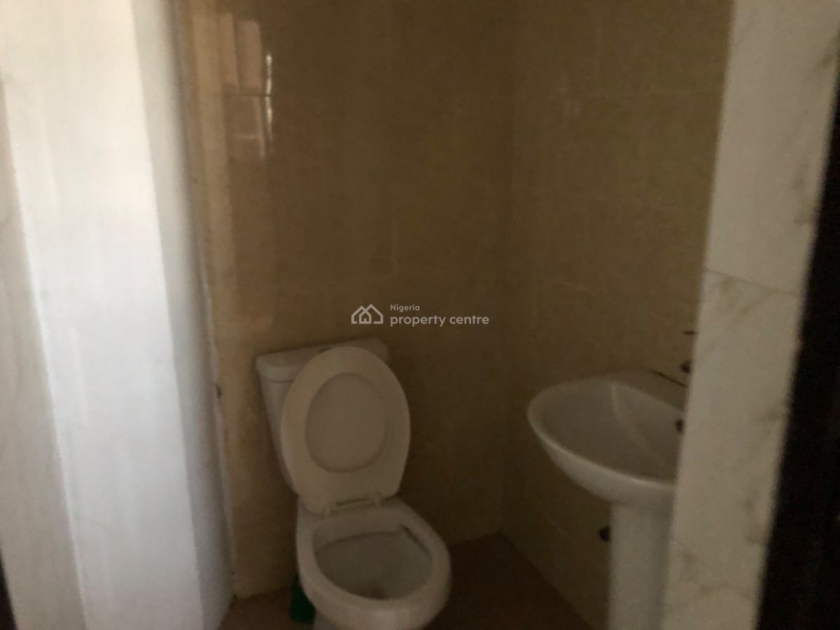Luxury 3 Bedroom Apartment, Ologolo, Lekki, Lagos, Flat / Apartment for Rent