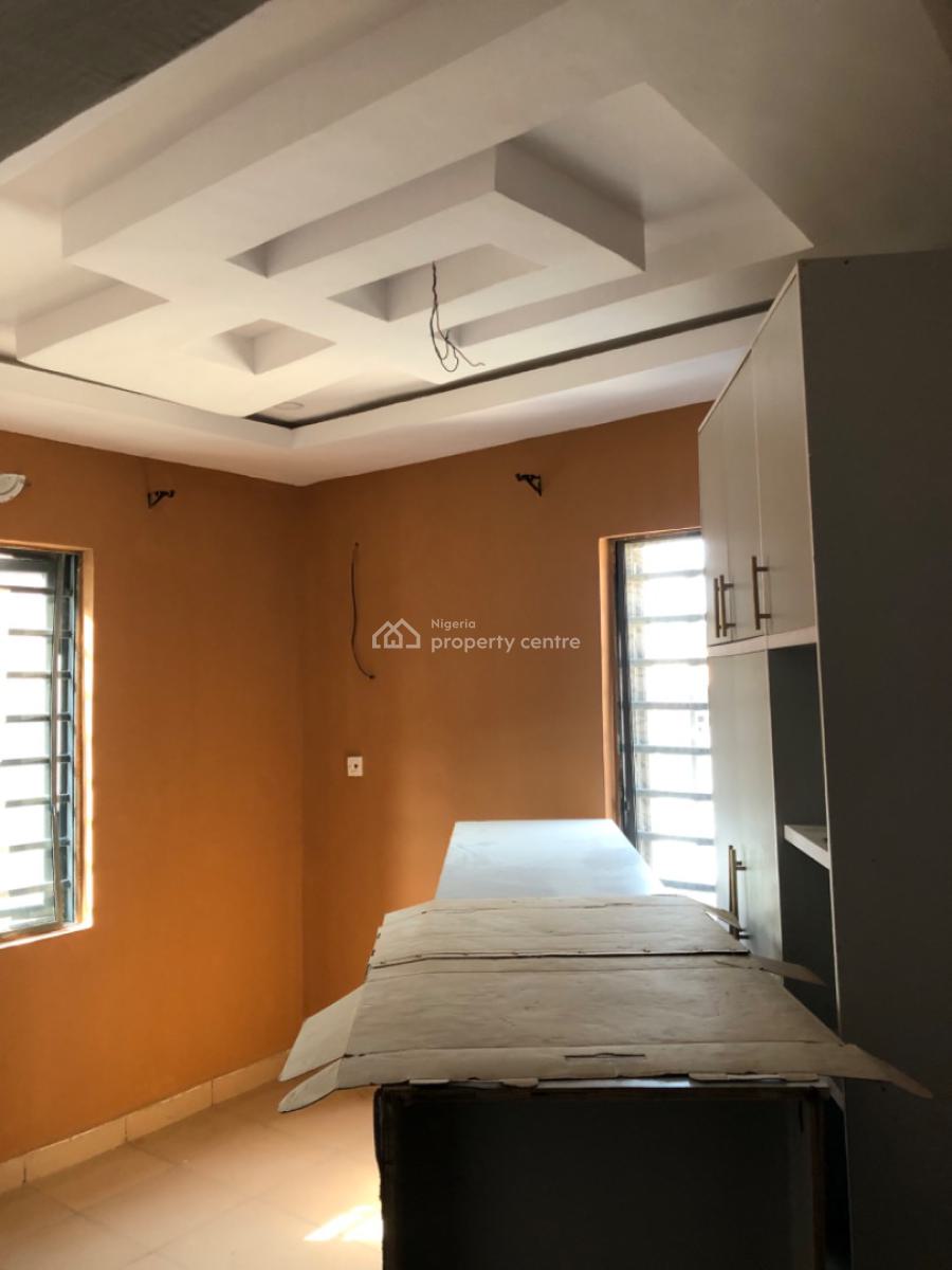 Luxury 3 Bedroom Apartment, Ologolo, Lekki, Lagos, Flat / Apartment for Rent