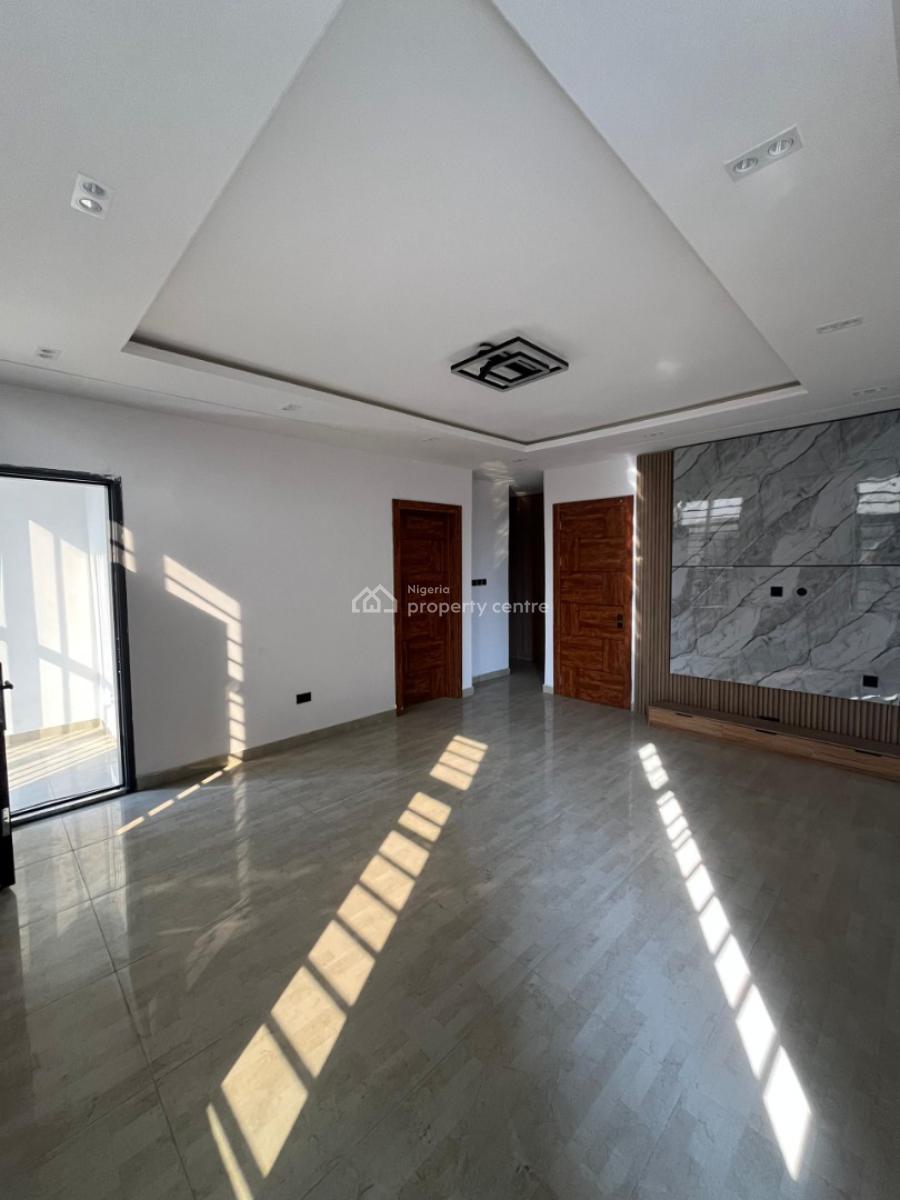 Spacious Fully Detached House with Bq, Lekki Phase 1, Lekki, Lagos, Detached Duplex for Rent