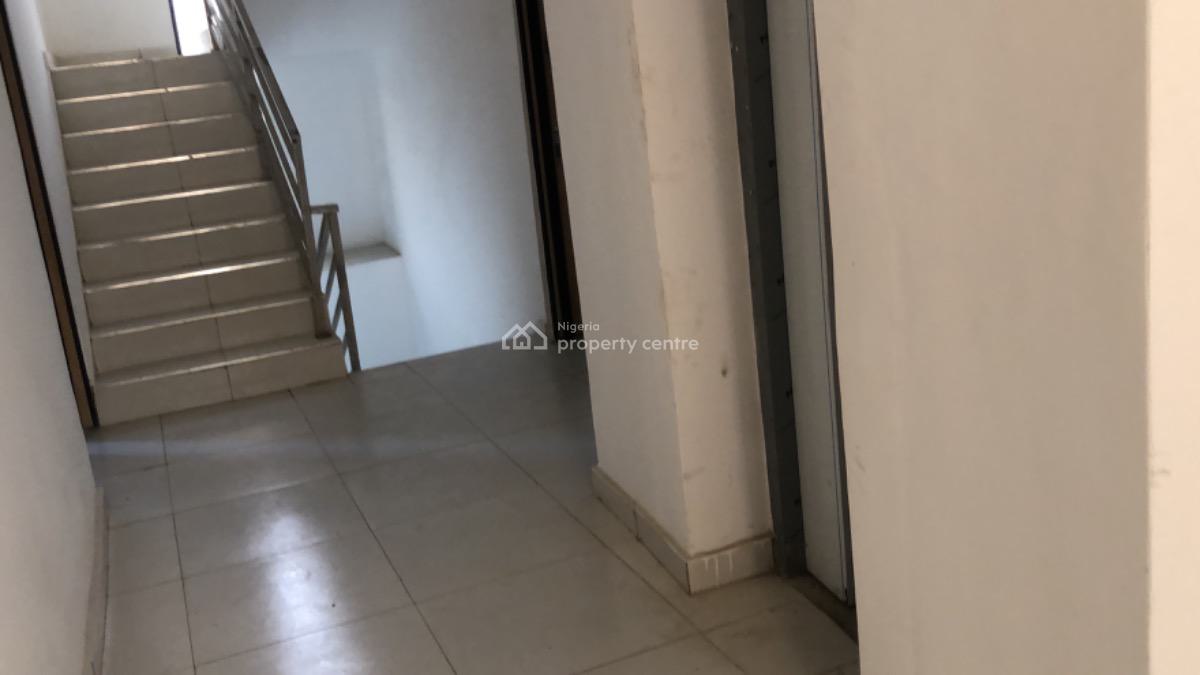 Luxury 2 Bedroom Apartment, Ologolo, Lekki, Lagos, Flat / Apartment for Sale