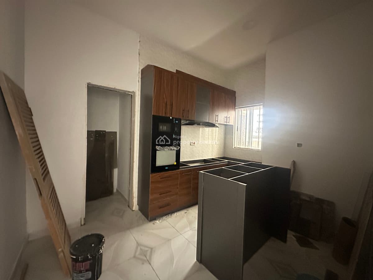 Newly Built 2 Bedroom Apartment, New Road Opposite Chevron, Lekki, Lagos, Flat / Apartment for Rent