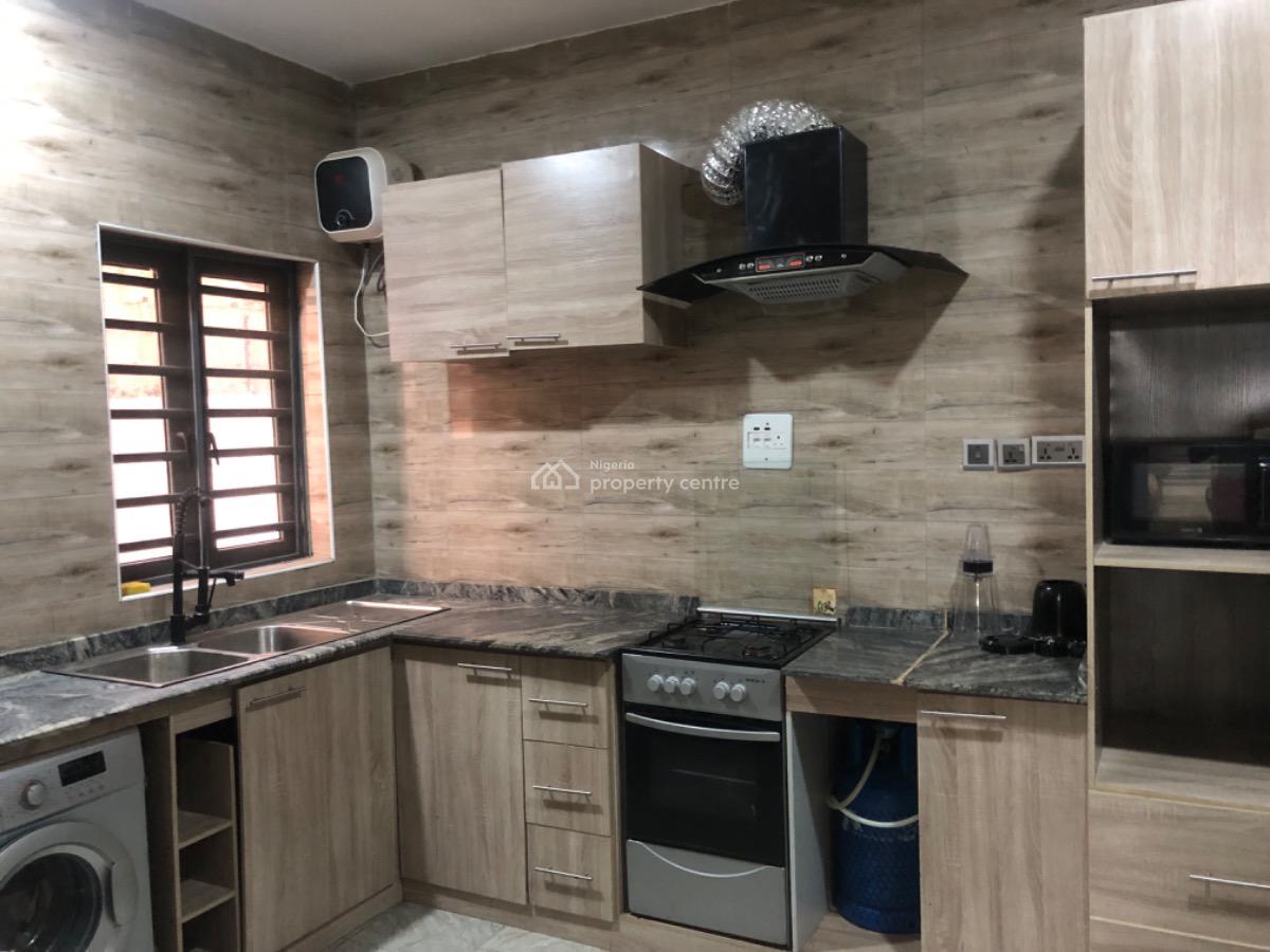 Luxury 4 Bedroom Terrace Duplex, Ologolo, Lekki, Lagos, Terraced Duplex Short Let