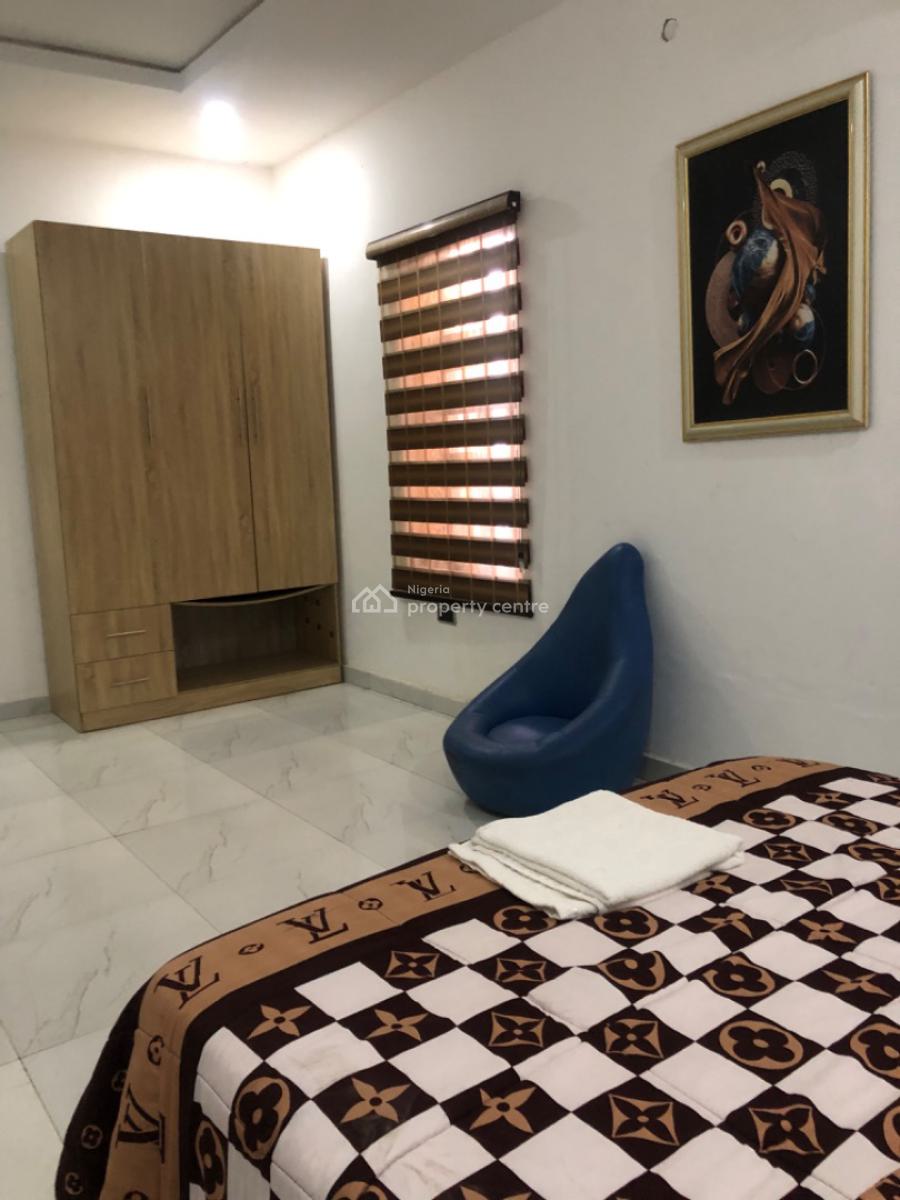 Luxury 4 Bedroom Terrace Duplex, Ologolo, Lekki, Lagos, Terraced Duplex Short Let