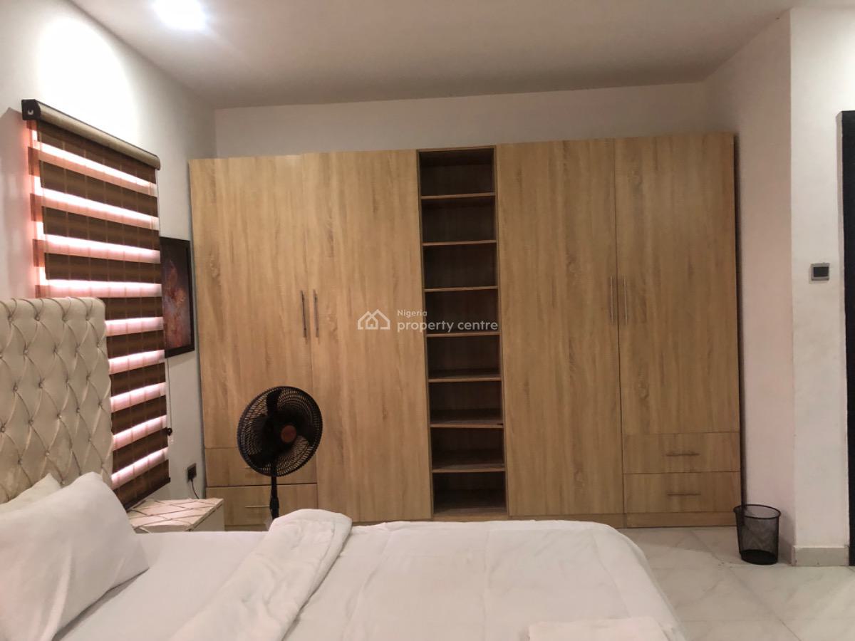 Luxury 4 Bedroom Terrace Duplex, Ologolo, Lekki, Lagos, Terraced Duplex Short Let
