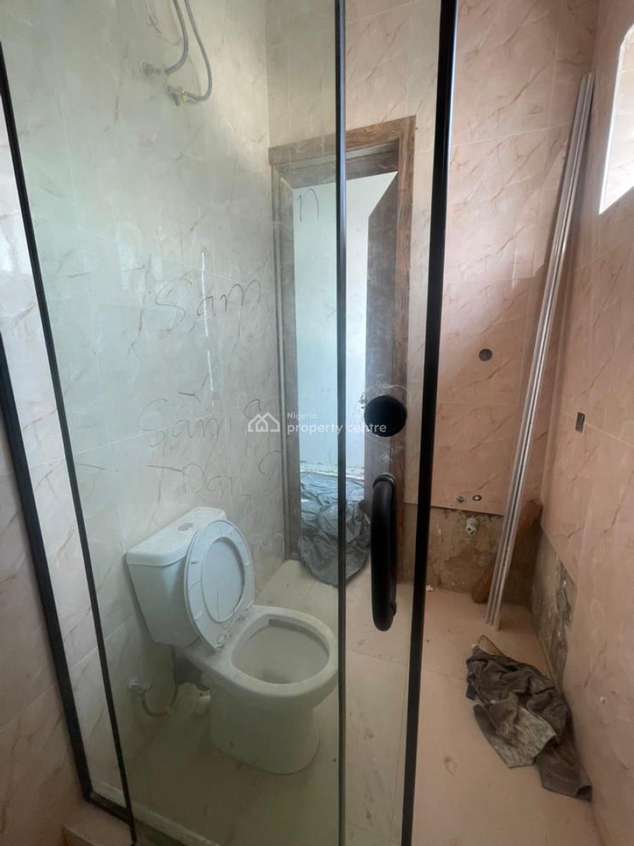 3 Bedroom Apartment with 2 Bq, Lekki Phase 1, Lekki, Lagos, Flat / Apartment for Sale