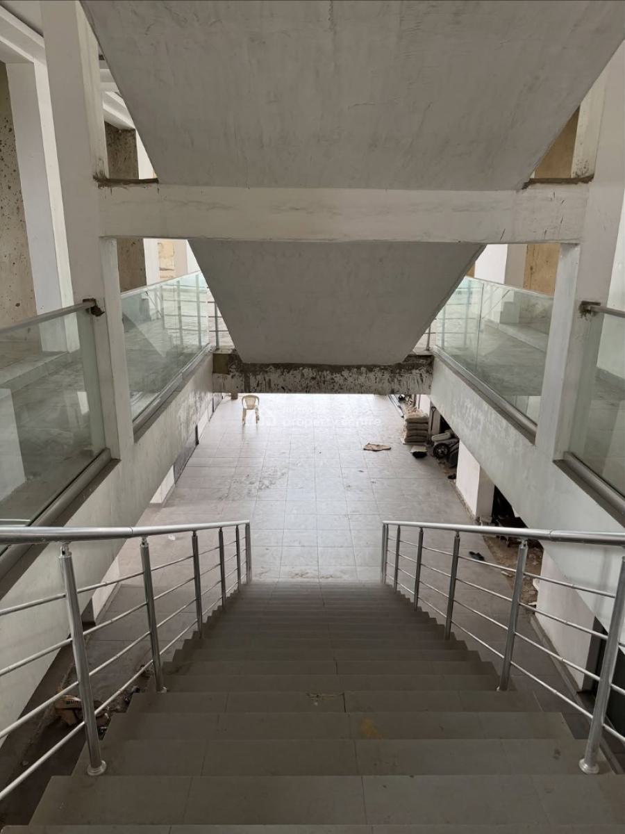 Shop Space, Ologolo, Lekki, Lagos, Plaza / Complex / Mall for Sale