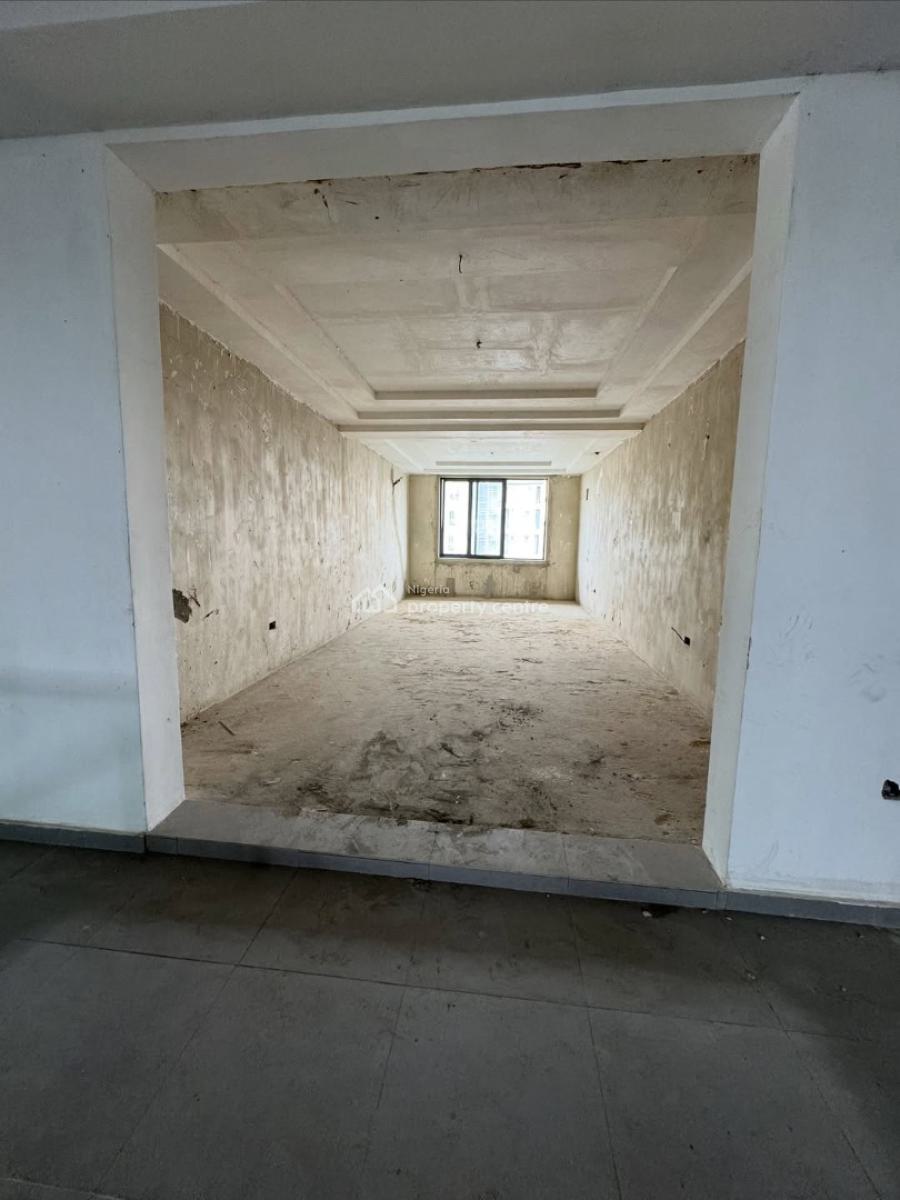 Shop Space, Ologolo, Lekki, Lagos, Plaza / Complex / Mall for Sale