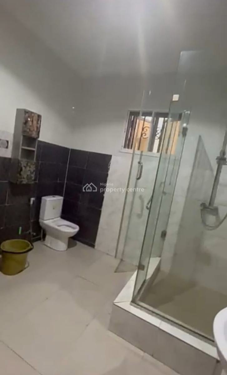 Fully Furnished Upstairs Studio Apartment{ Video Available}, Bera Estate Chevron, Lekki, Lagos, Self Contain (single Rooms) Short Let