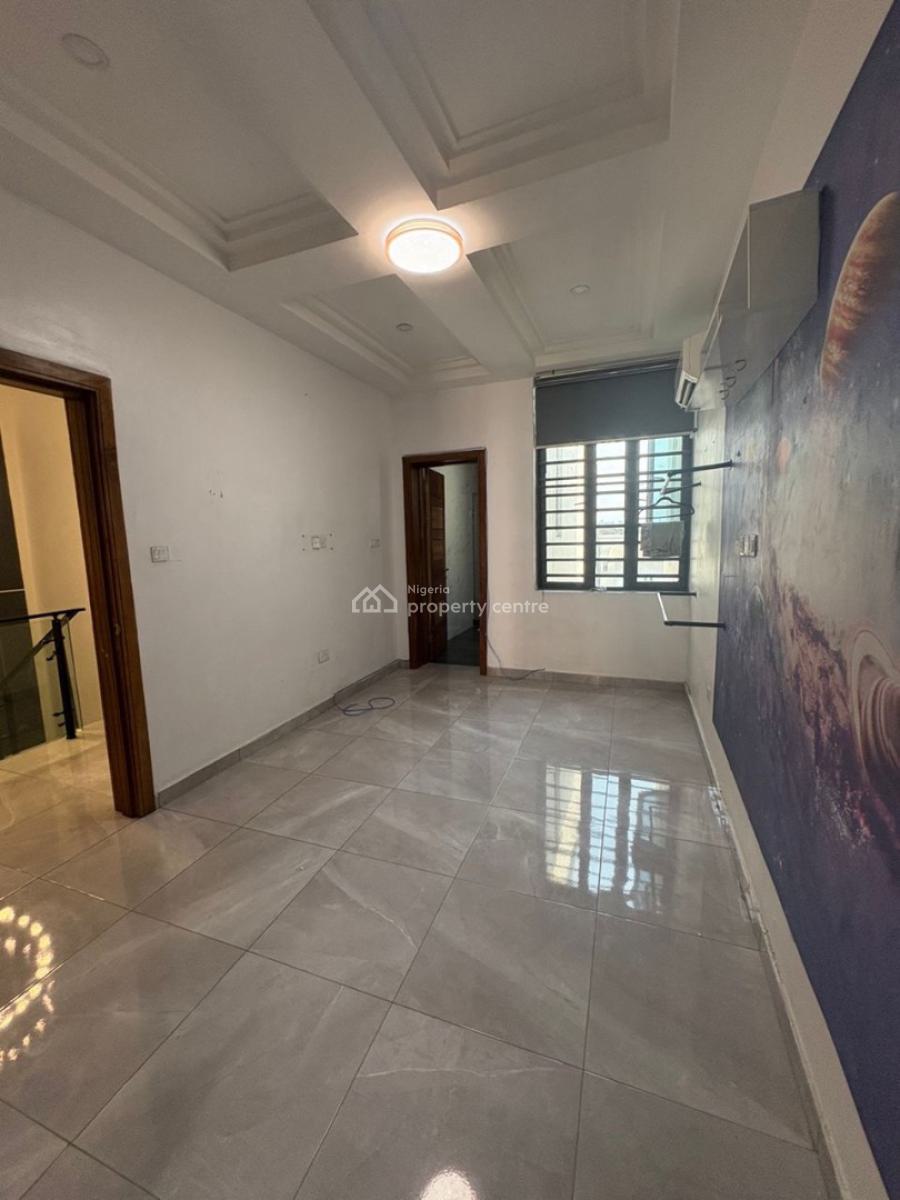 Luxurious 4 Bedrooms with Bq, Kusenla, Ikate Elegushi, Lekki, Lagos, House for Rent