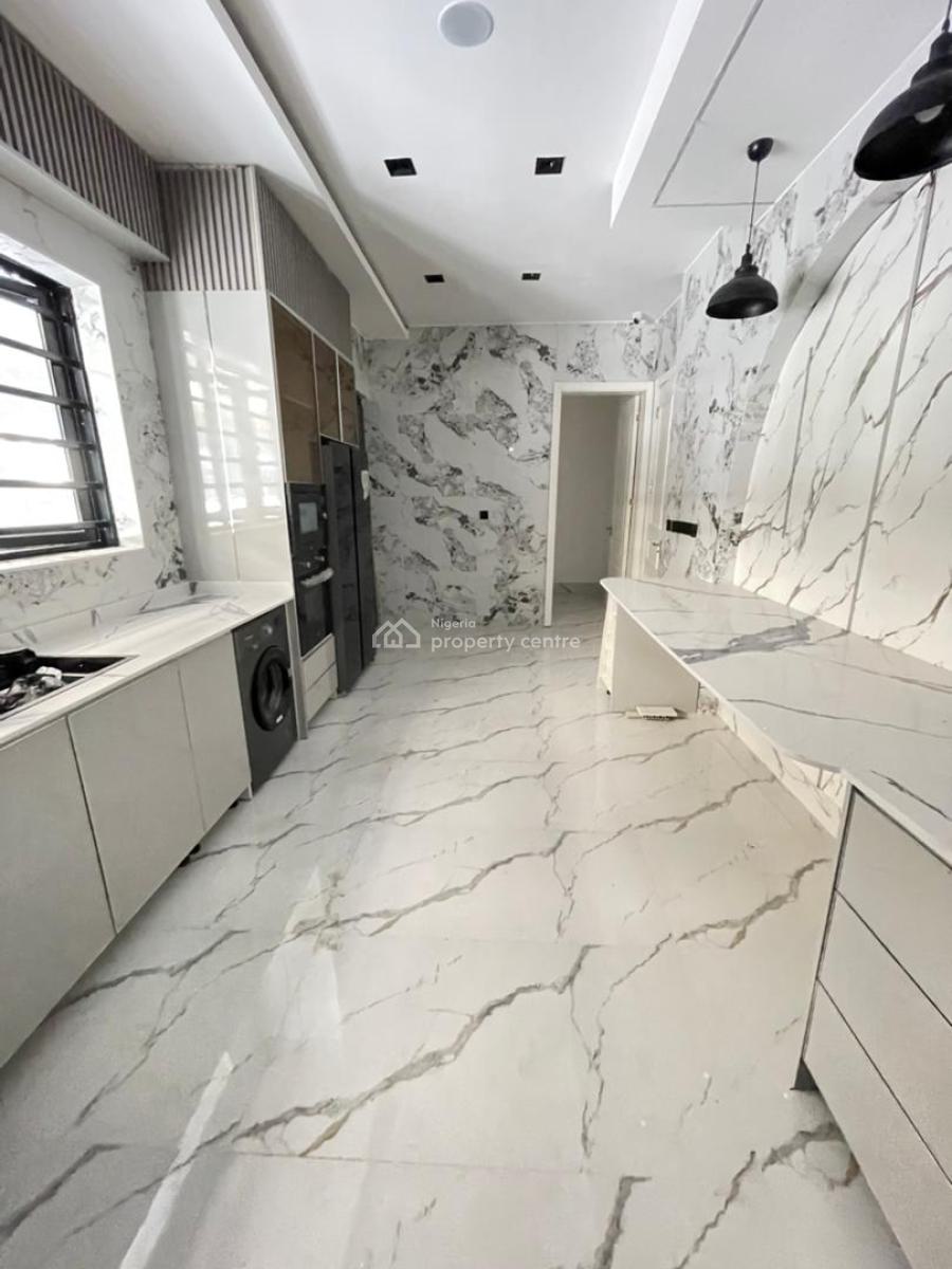 5 Bedroom Fully Detached Duplex with Pool and Bq, Lekki Phase 1, Lekki, Lagos, Detached Duplex for Sale