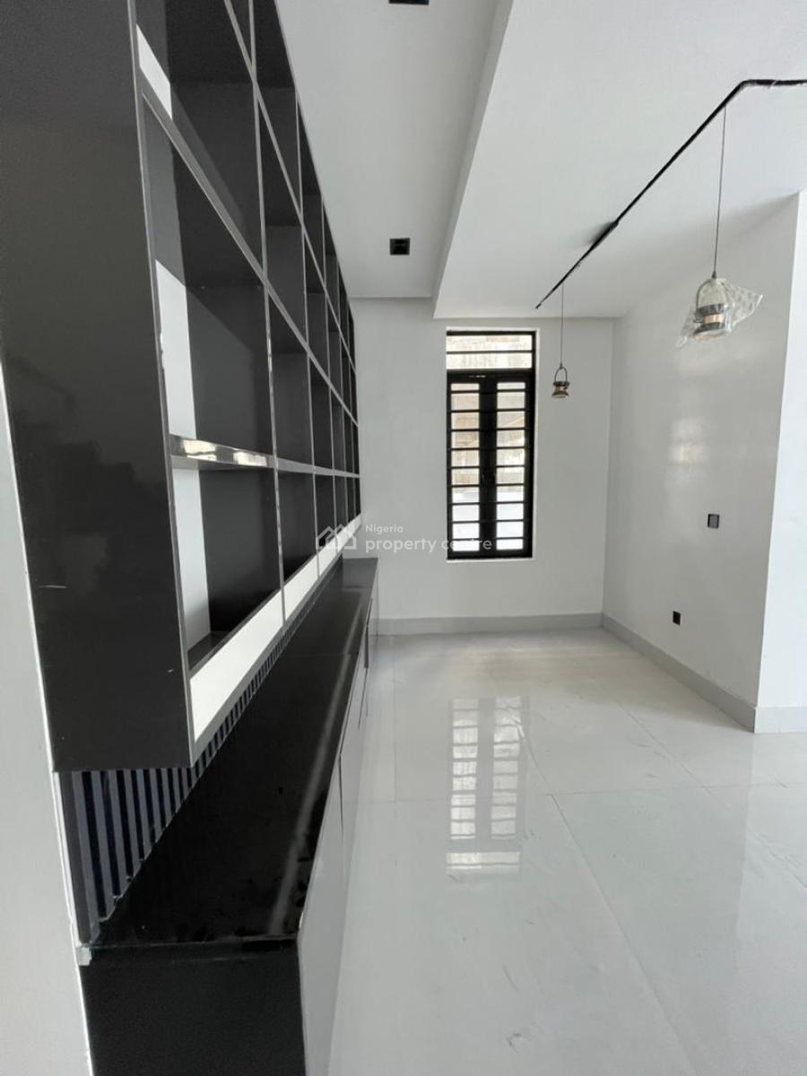 5 Bedroom Fully Detached Duplex with Pool and Bq, Lekki Phase 1, Lekki, Lagos, Detached Duplex for Sale