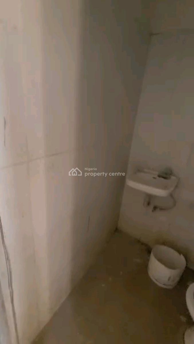 Standard Mini Flat, Ayoade Street, Shomolu, Lagos, Mini Flat (room and Parlour) for Rent